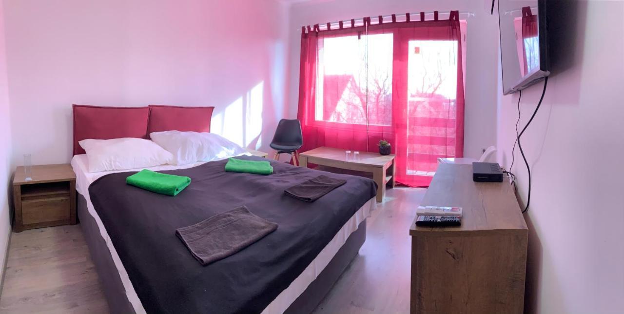 バラトンフレド Thomas Panzio Bed & Breakfast エクステリア 写真
