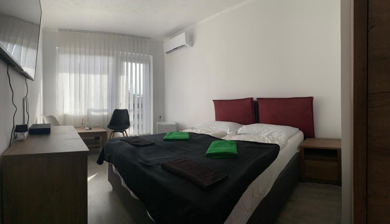 バラトンフレド Thomas Panzio Bed & Breakfast エクステリア 写真