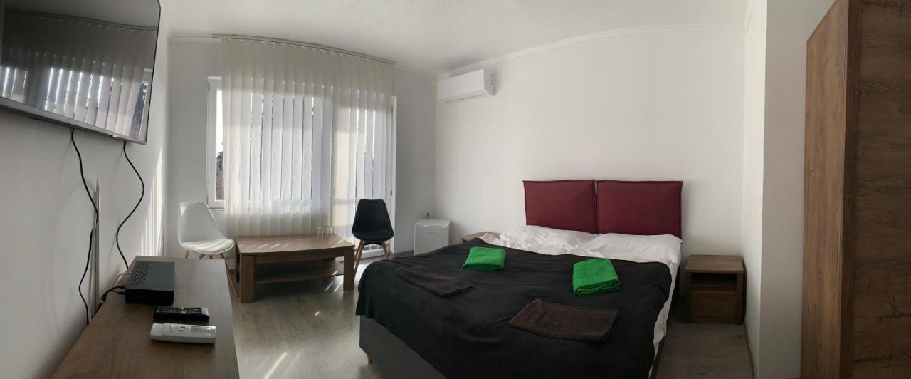 バラトンフレド Thomas Panzio Bed & Breakfast エクステリア 写真